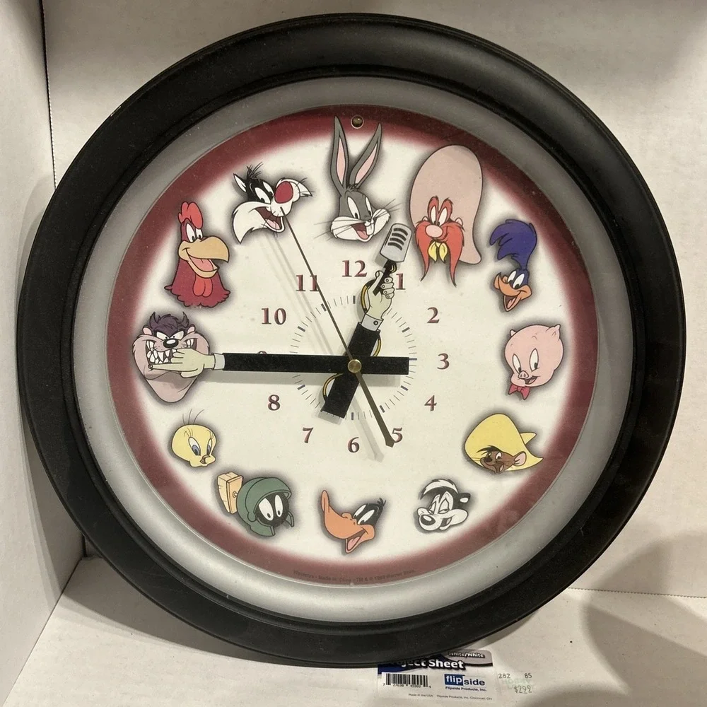 1999 WESTCLOX Warner‎ LOONEY TUNES Character WALL CLOCK Tells Time Doesn't Talk